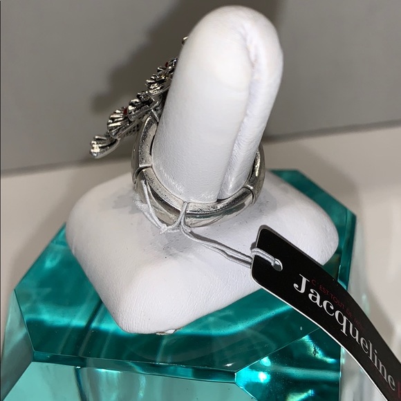 NWT Holiday Tree Adjustable Ring - Picture 3 of 5